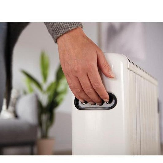 BLACK + DECKER 2500W Smart Oil‑Free Radiator | BXRA43017GB