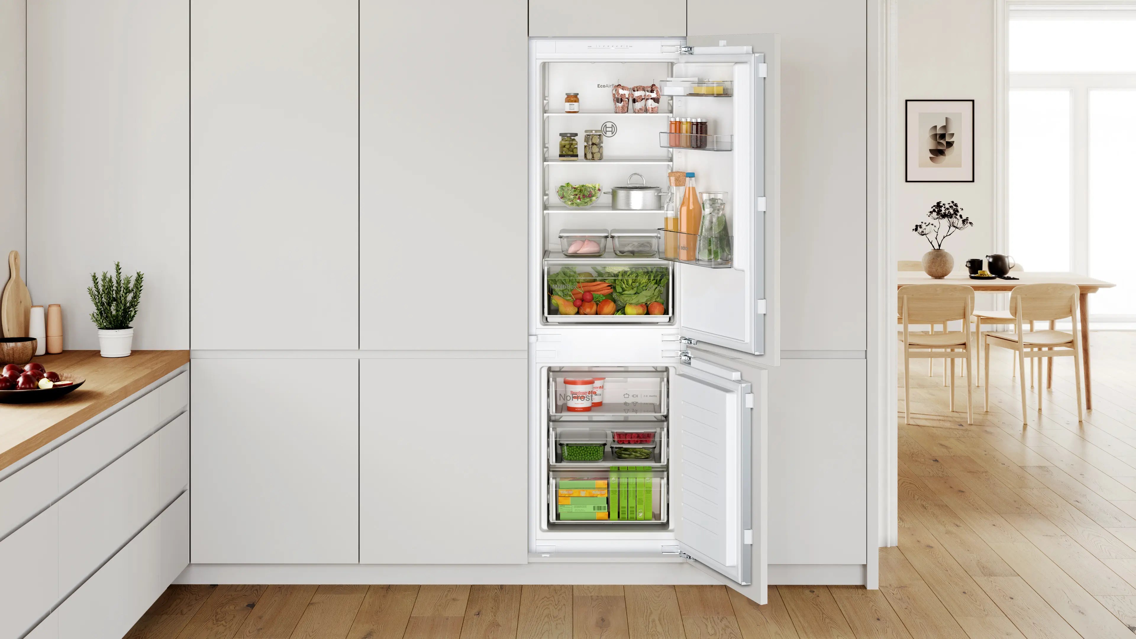 Bosch Series 2 260L Built-In Fridge Freezer | KIN86NFE0G