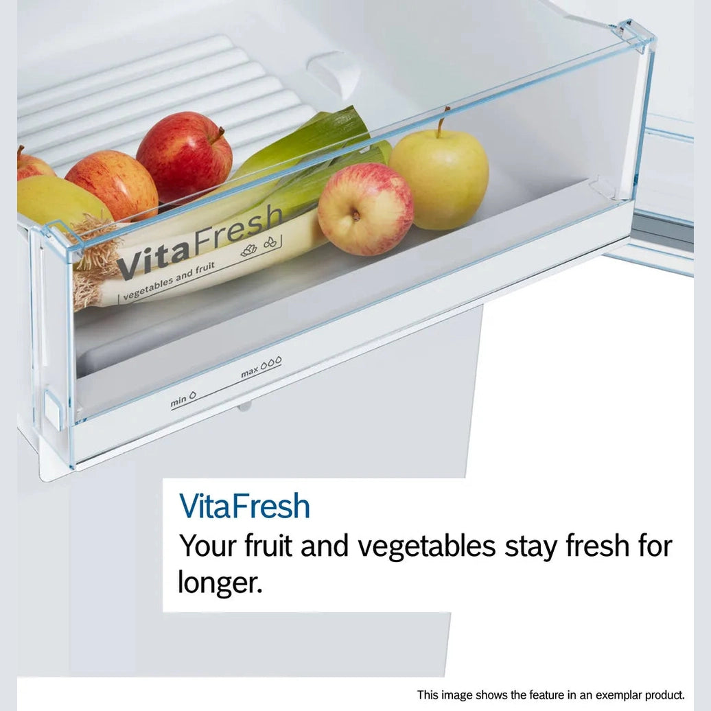 Bosch Series 4 Fridge Freezer - Stainless Steel Look - VitaFresh crisper drawer with fruit