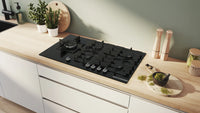 Bosch PPM9A6I40 Series 6 90cm 5 burner gas hob with wok burner in Black tempered glass