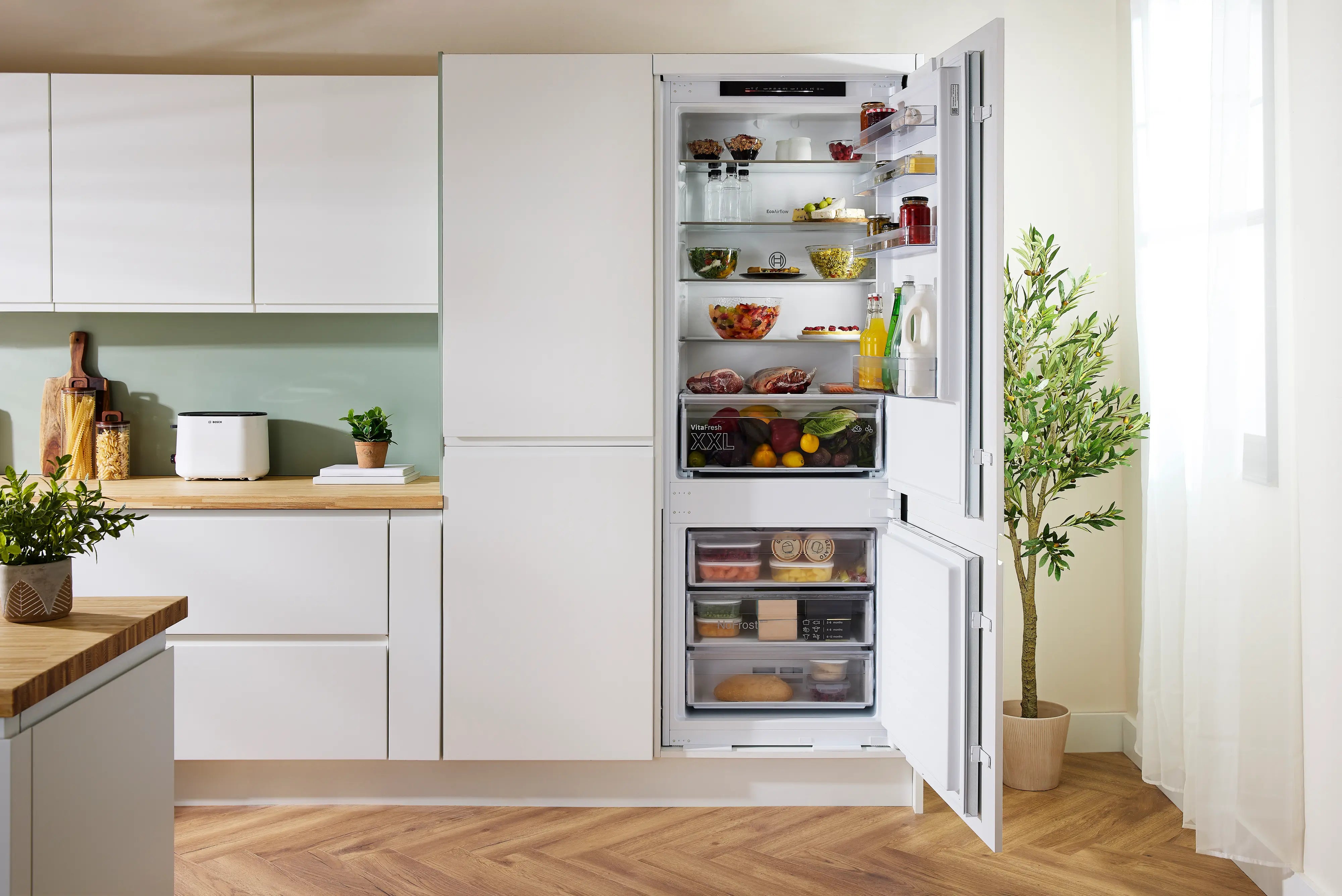 Bosch Series 2 383L Built-In Frost Free Fridge Freezer | KBN96NSE1G