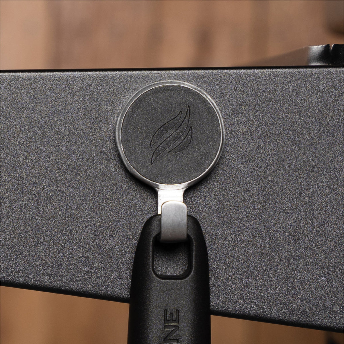 Blackstone Grease Gate and Tool Holder Combo - magnetic hook on the side shelf