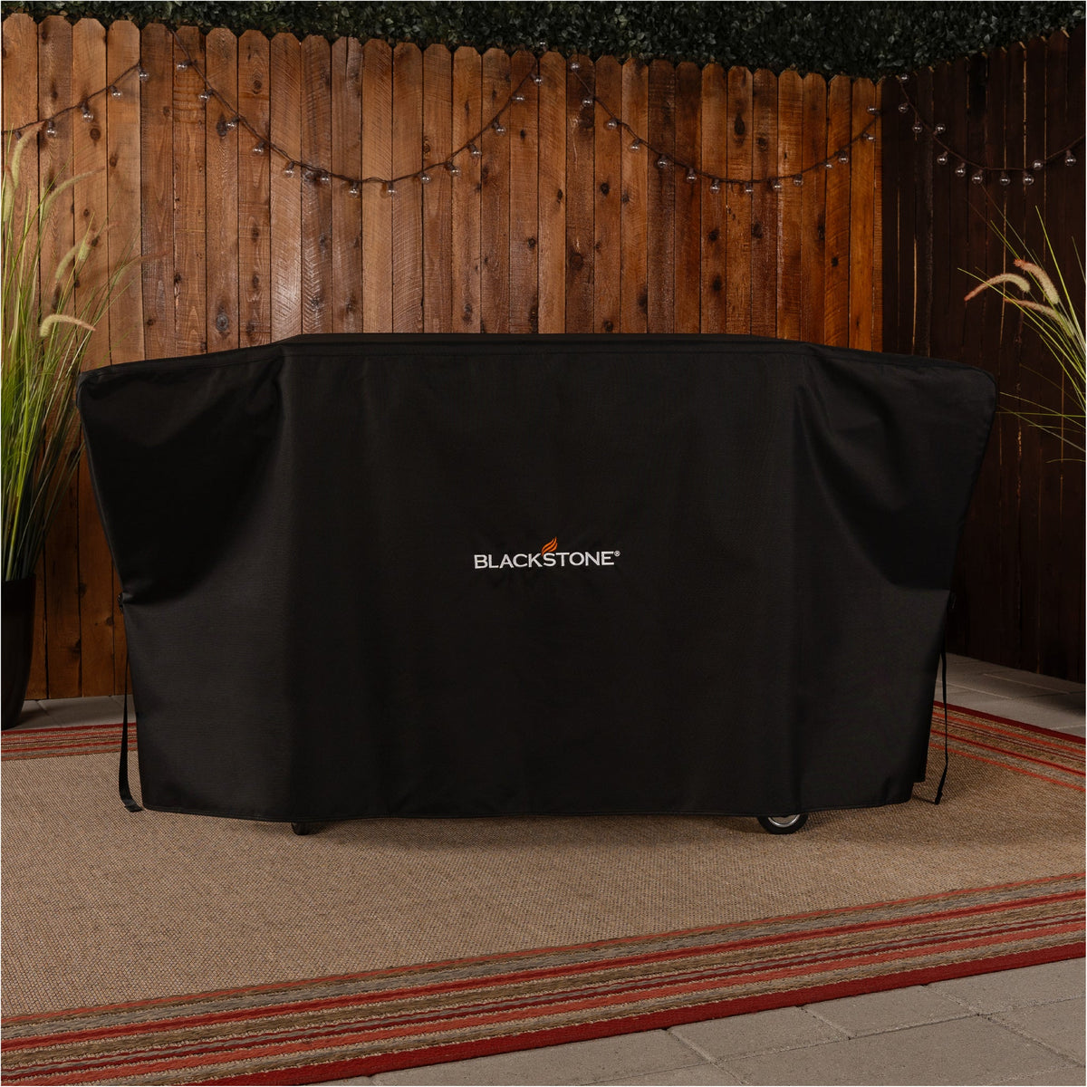 Blackstone 36" Griddle with Hood Cover - Black - cover on the griddle