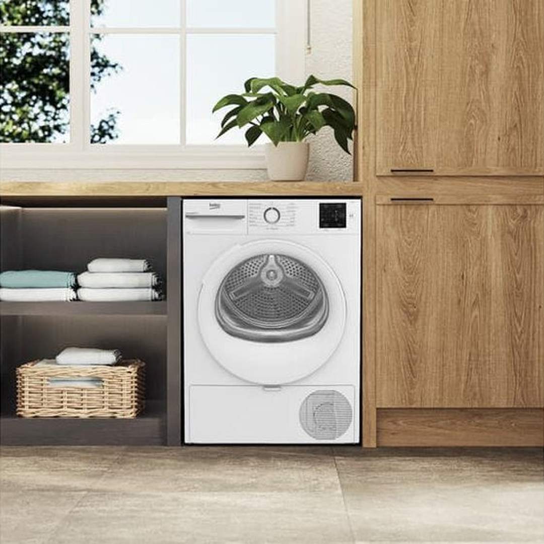 Beko 8kg Tumble Dryer with Heat Pump Technology | BM3T3822 Beko Tumble Dryer Euronics Ireland