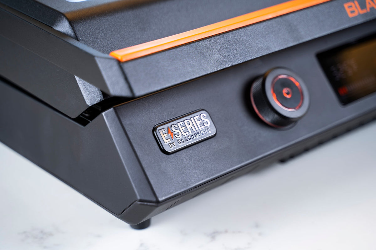 Blackstone E-Series 22" Electric Tabletop Griddle with Hood - Black - E-Series badge