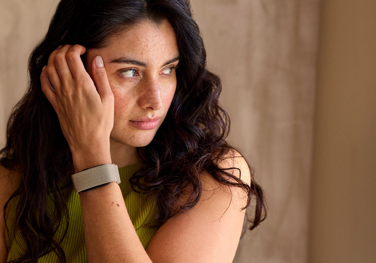 Garmin CIRQA Screenless Smart Band - lifestyle