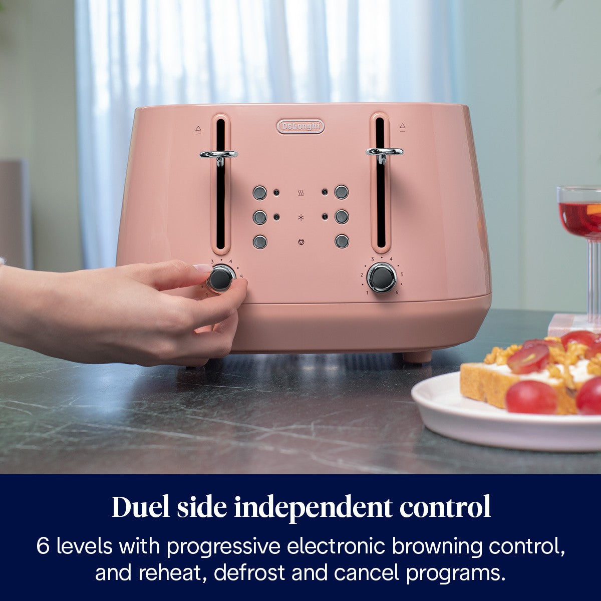 De'Longhi Eclettica 4-Slice Toaster - Pink - dual independent browning controls