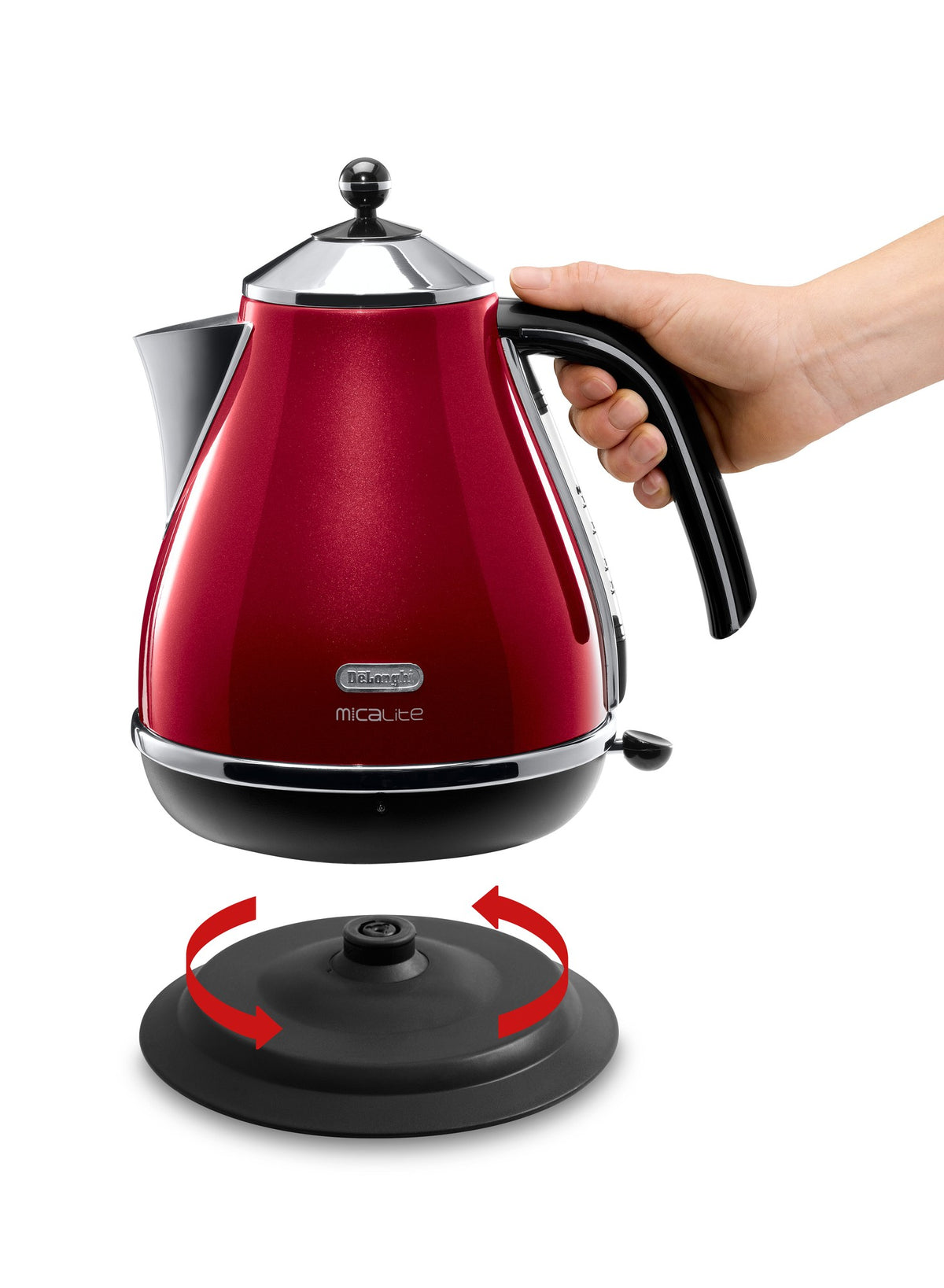 De'Longhi 1.7L Kettle - Red - lifting off the 360-degree swivel base
