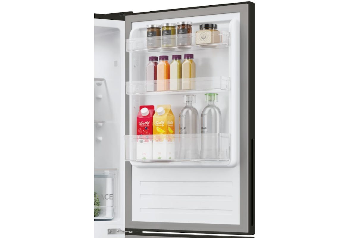 Hoover H-Fridge 300 252L 50/50 Fridge Freezer - Black - product view
