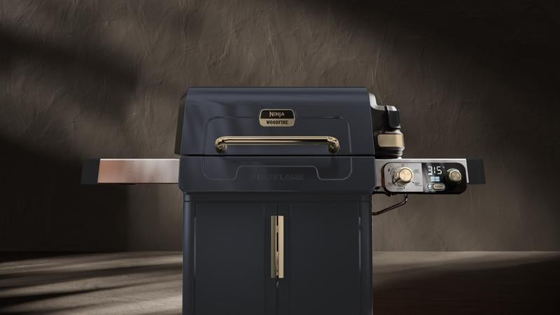 Ninja FlexFlame 5-in-1 Grill & Smoker | PG301UKBL