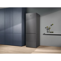 Electrolux 60cm TwinTech NoFrost Freestanding Fridge Freezer Stainless Steel | LNT6ME32U2