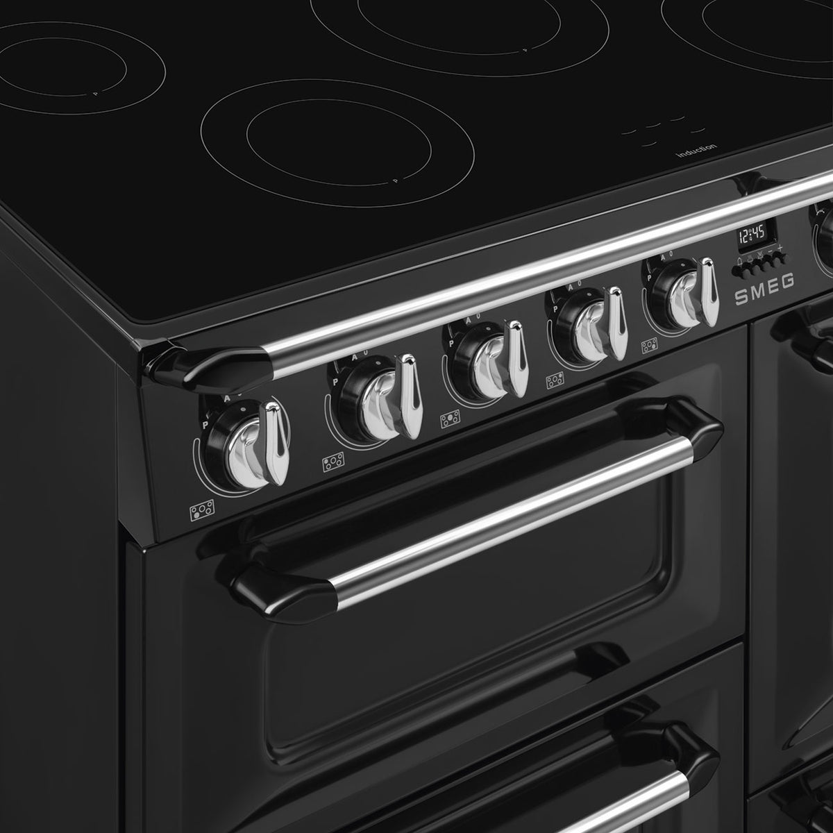 Smeg Victoria 110cm Induction Range Cooker with 3 Ovens - Black - product view