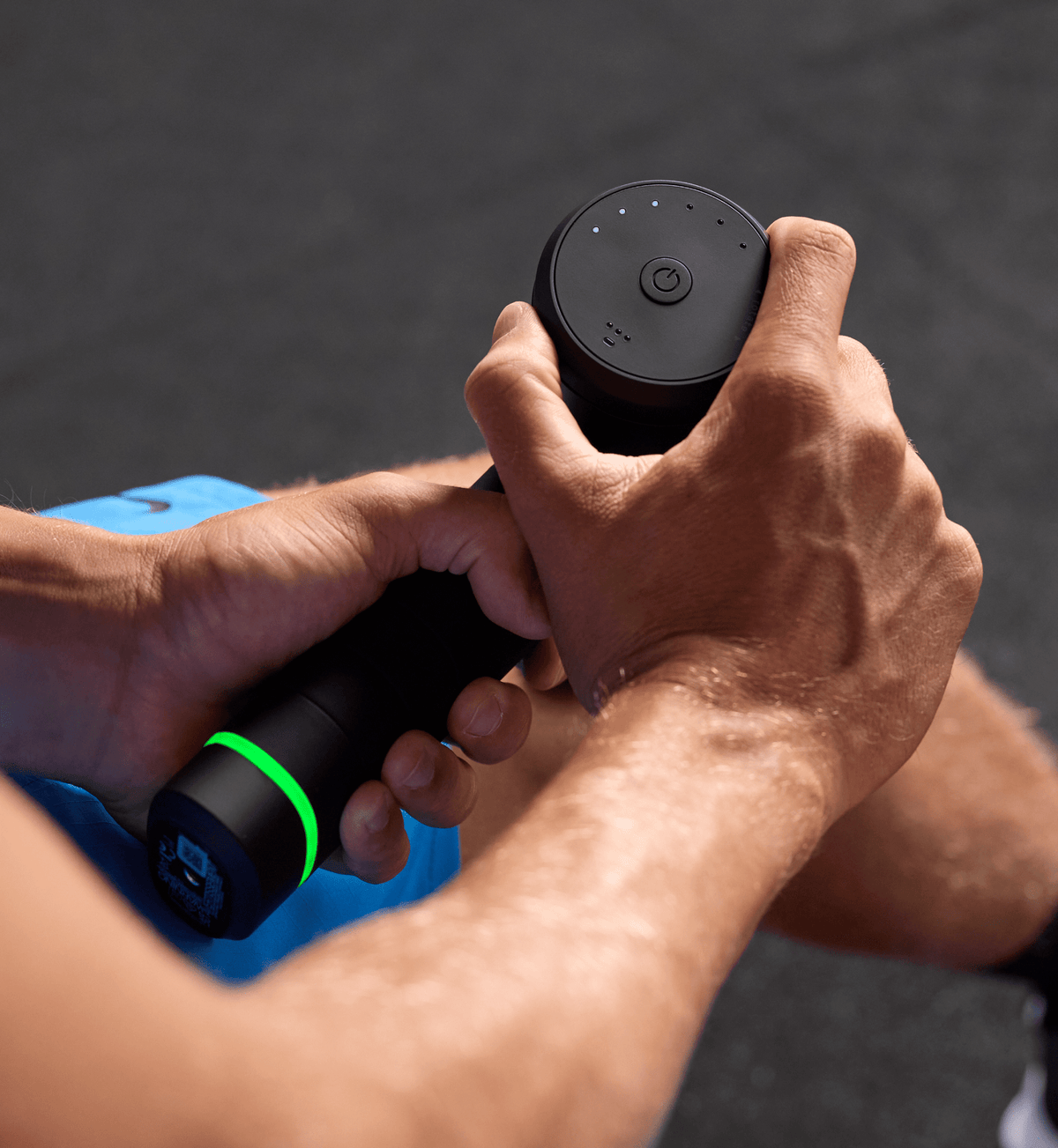 Hyperice Hypervolt 3 Pro Percussion Massage Gun - Black - head and pressure lights