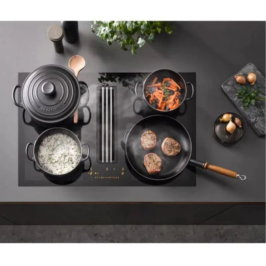 Miele 80cm Induction hob with Integrated Extraction – view 3