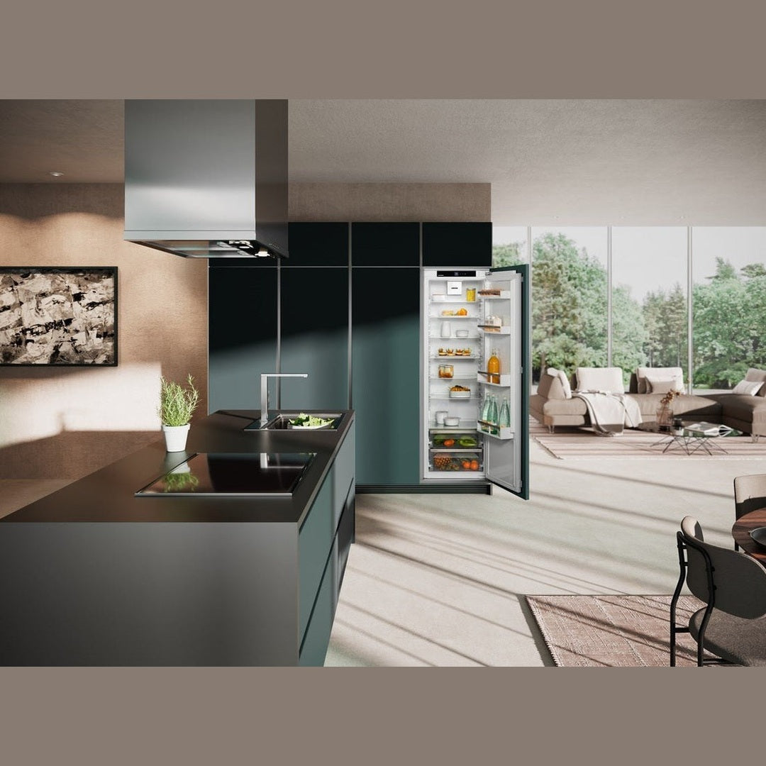 Liebherr 5100 308L Pure Integrated Fridge with EasyFresh | IRE5100 Liebherr Fridge Euronics Ireland