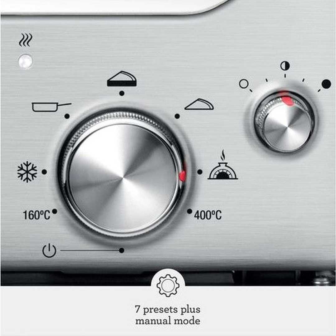Sage Smart Oven Pizzaiolo | SPZ820BSS4GEU1 Sage Pizza Maker Euronics Ireland