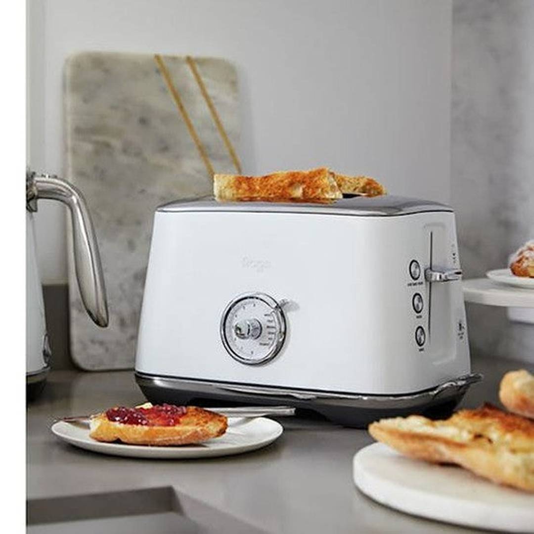 Sage The Toast Select Luxe 2 Slice Toaster Sea Salt | STA735SST4GEU1 Sage Toaster Euronics Ireland