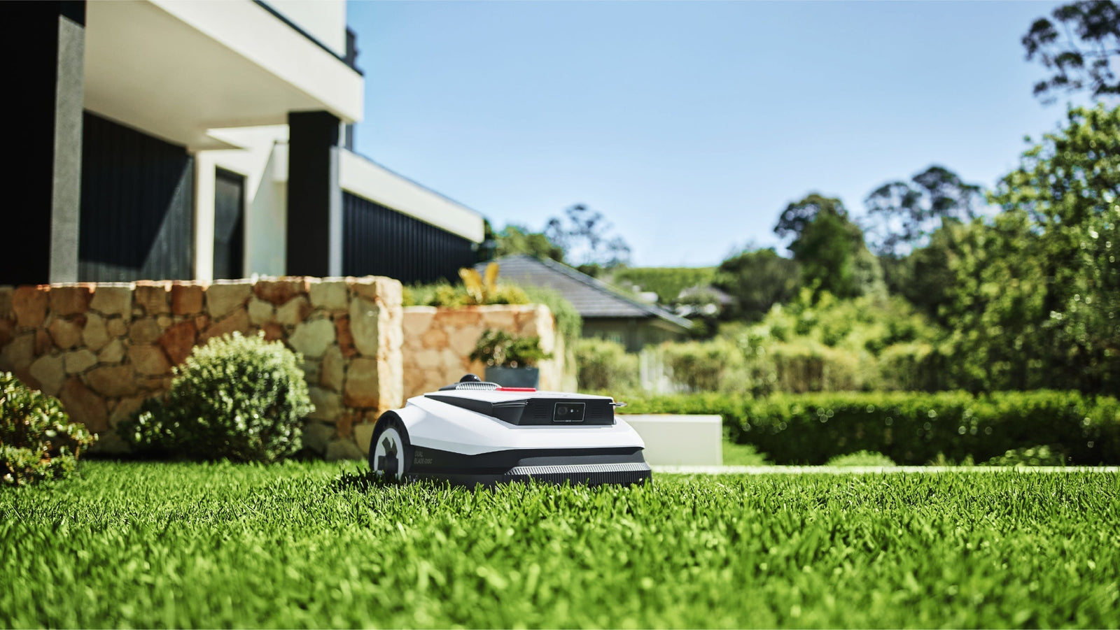 Robot Lawnmower Troubleshooting & Maintenance Guide