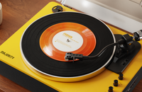 Majority Folio Bluetooth Turntable - official product image