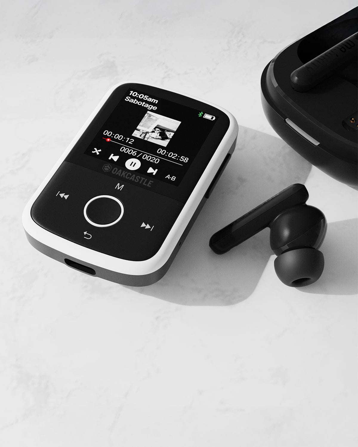 Oakcastle MP250 16GB Bluetooth MP3 Player, Black - official product image