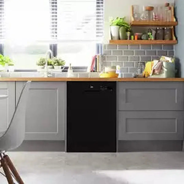 Beko 60cm Freestanding Black Dishwasher | DVN04320B Beko Dishwasher Euronics Ireland