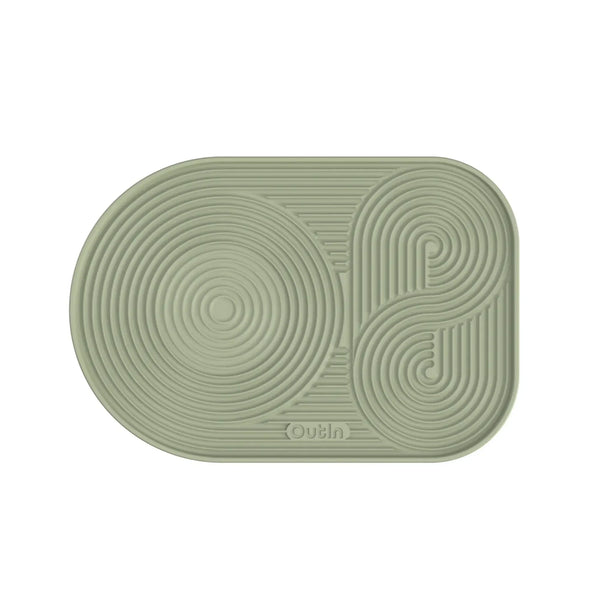 Outin Silicone Coffee Mat in green with geometric ridged surface