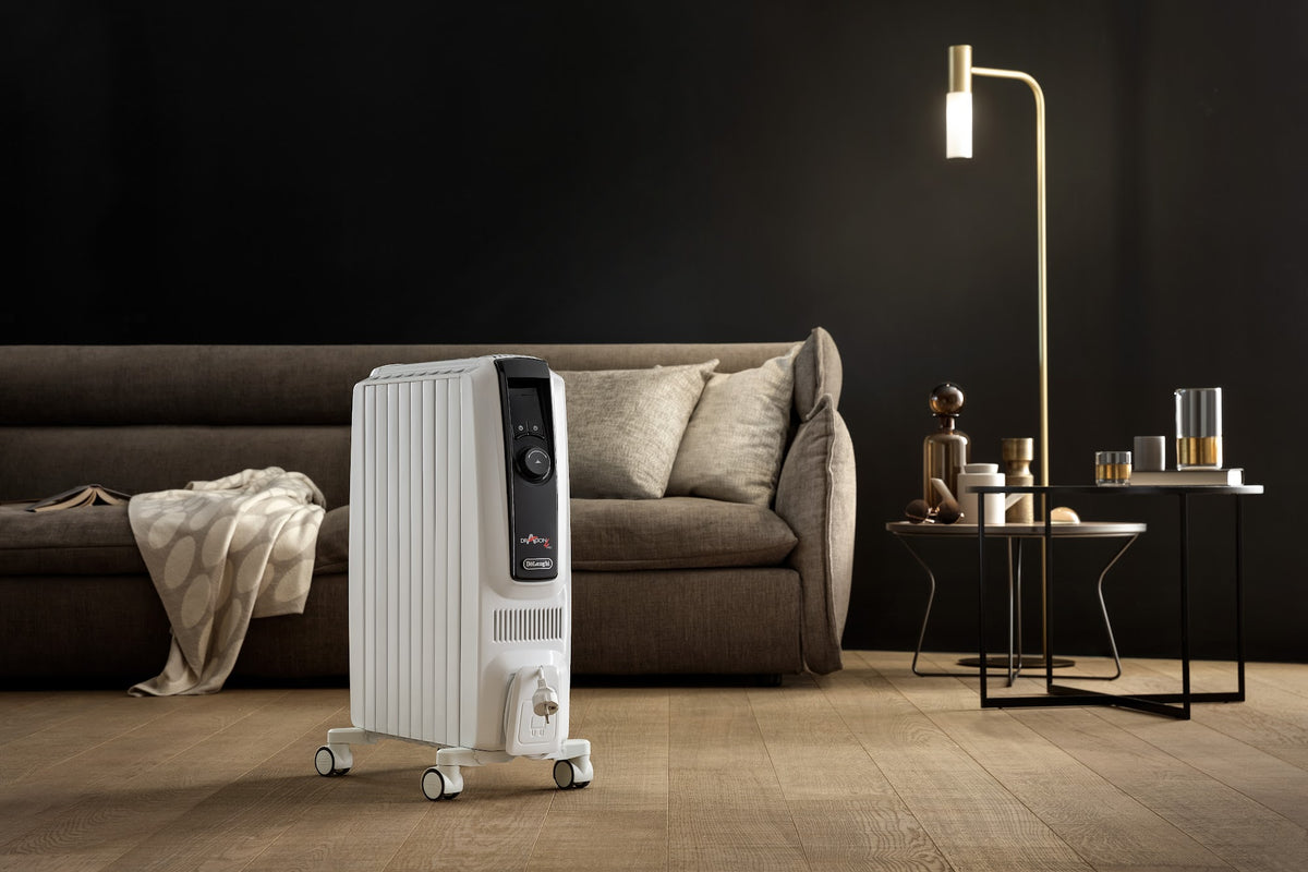 De'Longhi Dragon 4 2kW Oil-Filled Radiator - White - in a living room