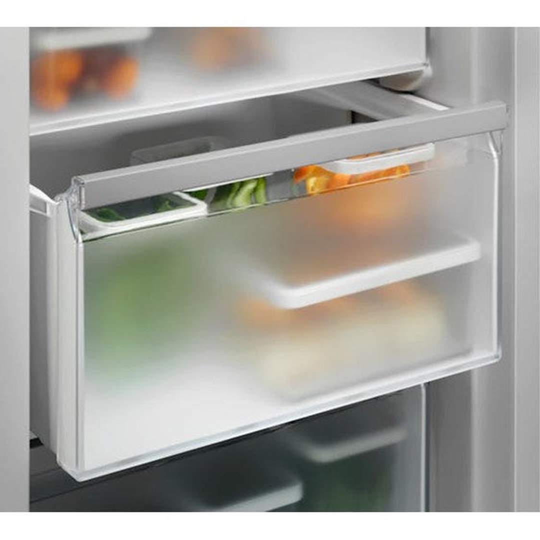 Electrolux Series 700 212L Integrated No Frost Freezer | KUN7NE18C Electrolux Integrated Freezer Euronics Ireland