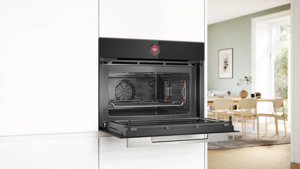 Bosch Series 8 60cm 45 litre built in single oven with microwave function | CMG7241B1B