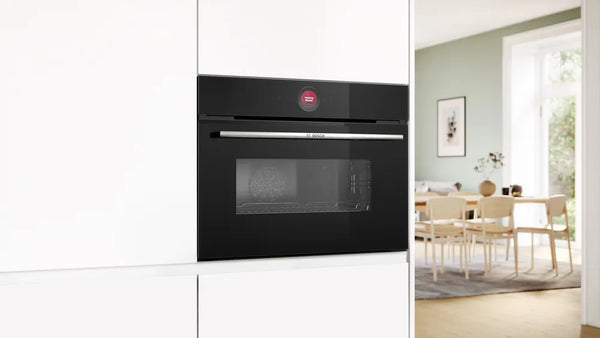 Bosch Series 8 60cm 45 litre built in single oven with microwave function | CMG7241B1B