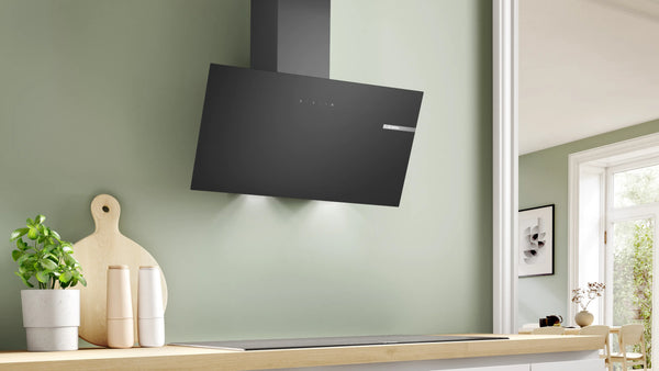 Bosch Series 2 80cm inclined glass cooker hood in Black