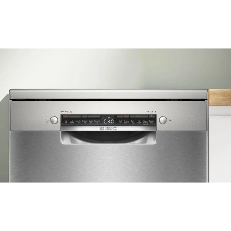 Bosch Serie 6 Freestanding Dishwasher — 14 Place Settings, PerfectDry | SMS6ZCI10G