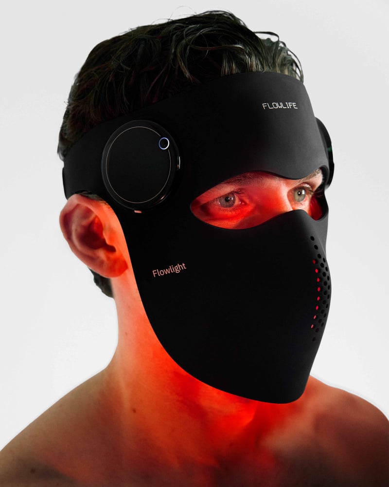 Flowlife Flowlight Laser Mask Ultra Three Waves Red Light Face Mask - Black - worn