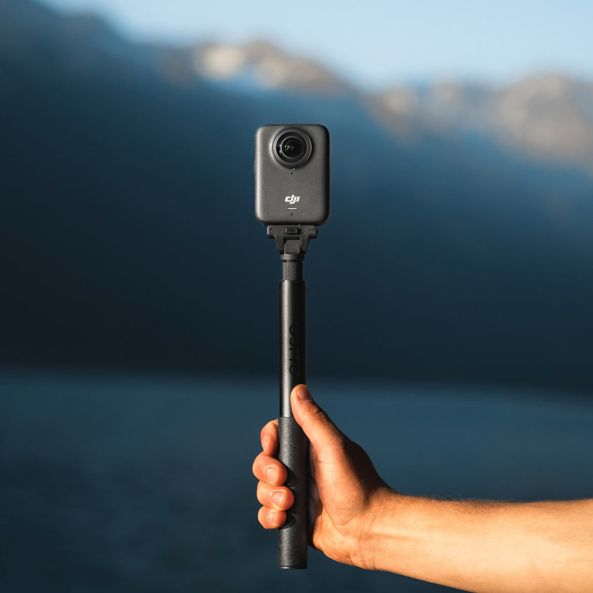 DJI Osmo 360 8K 360° Camera Adventure Combo - on the invisible selfie stick