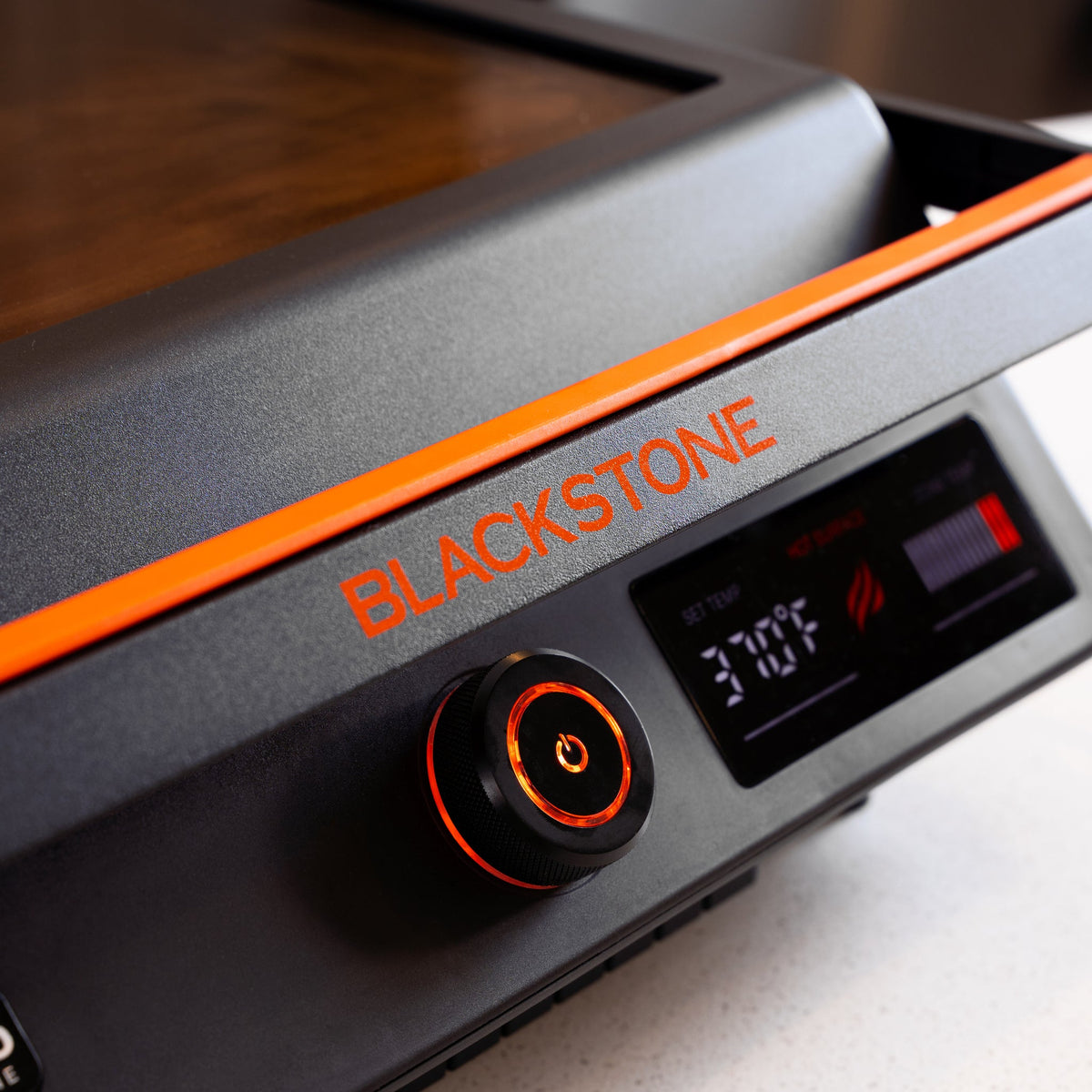 Blackstone E-Series 17" Electric Tabletop Griddle with Hood - Black - EZ-Touch dial and LCD display