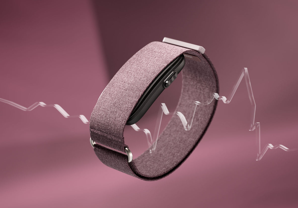 Garmin CIRQA Screenless Smart Band - lifestyle