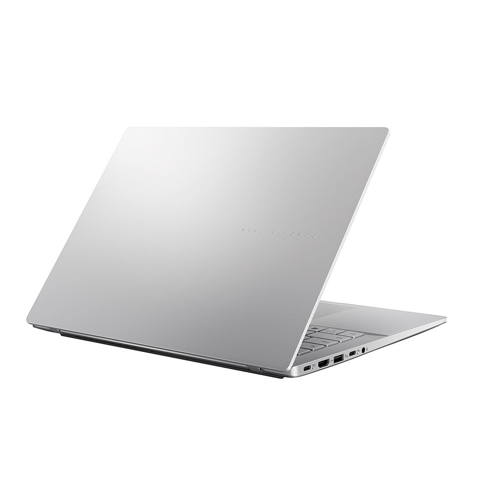 ASUS Vivobook S14 S3407VA laptop in Cool Silver