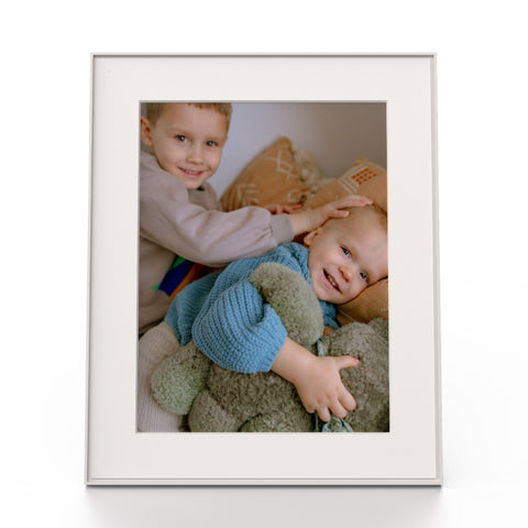 Aura Walden 15" HD Photo Frame - Clay with Paper Mat | AF115-MWHT