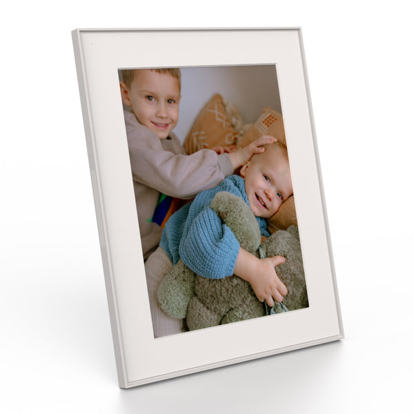 Aura Walden 15" HD Photo Frame – Clay with Paper Mat | AF115-MWHT