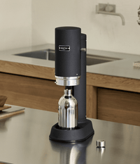 Aarke To-Go Bottle for Carbonator Pro, 800ml — studio shot