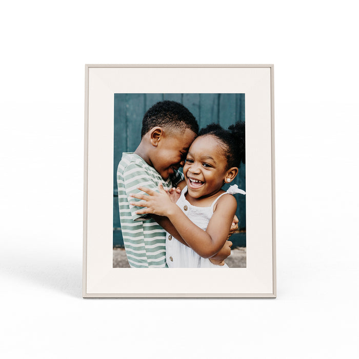 Aura Aspen 12" Digital Photo Frame – White Quartz | AF215-MWHT