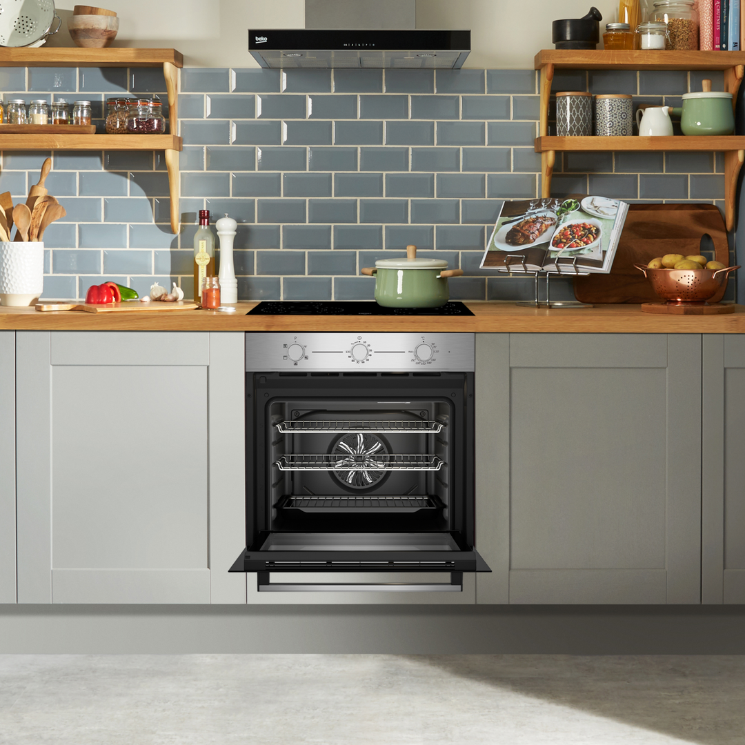 Beko AeroPerfect™ 60cm Built-in RecycledNet™ Single Fan Oven | BBIF16100X Beko Oven Euronics Ireland