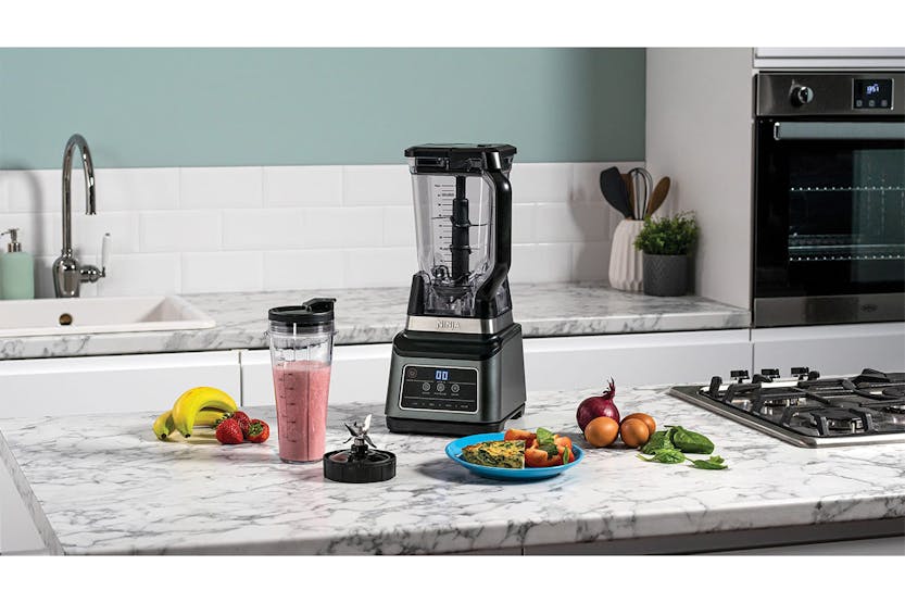 Ninja 2-in-1 Blender with Auto-IQ | BN750UK