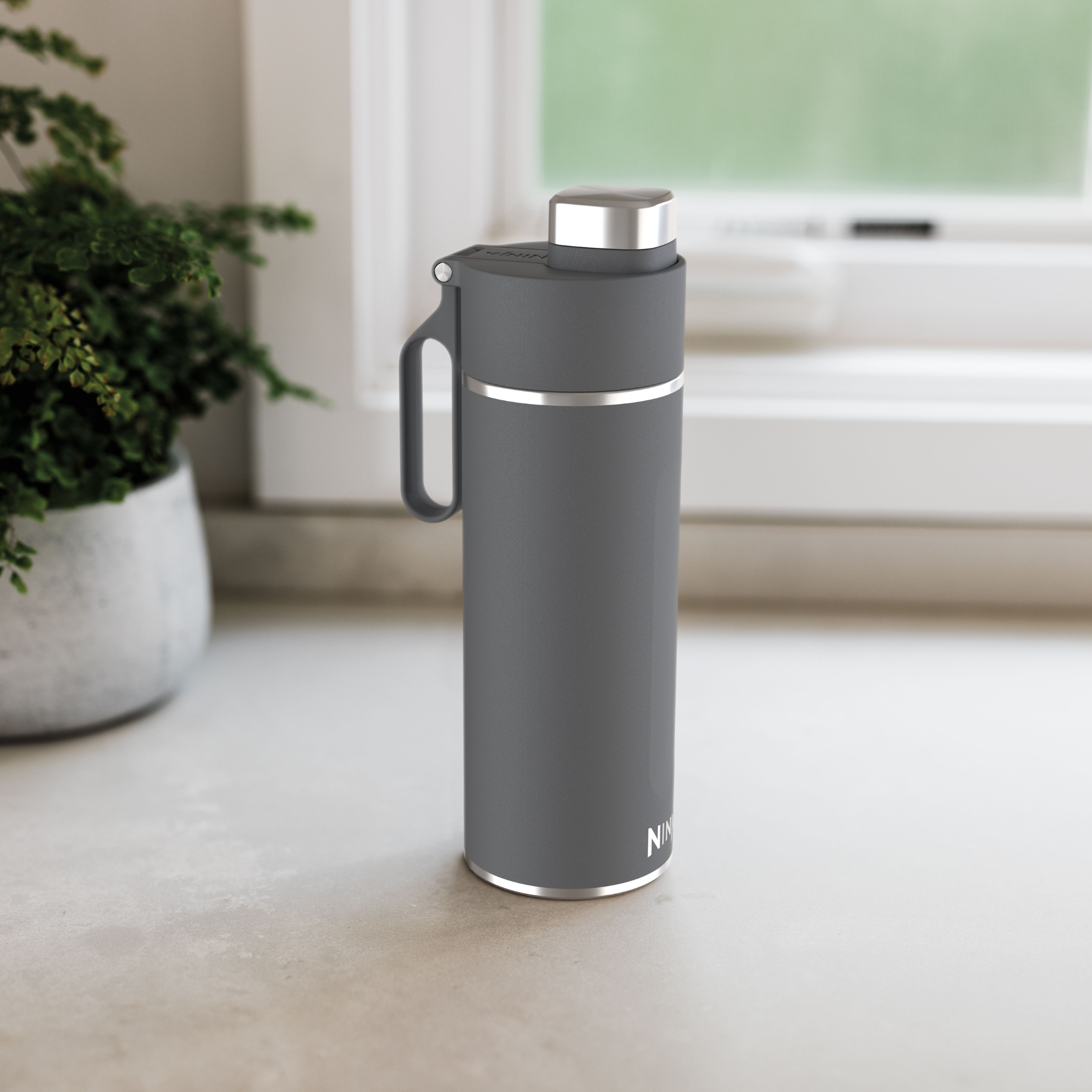 Ninja Thirsti Insulated Travel Bottle 700ml Grey product image