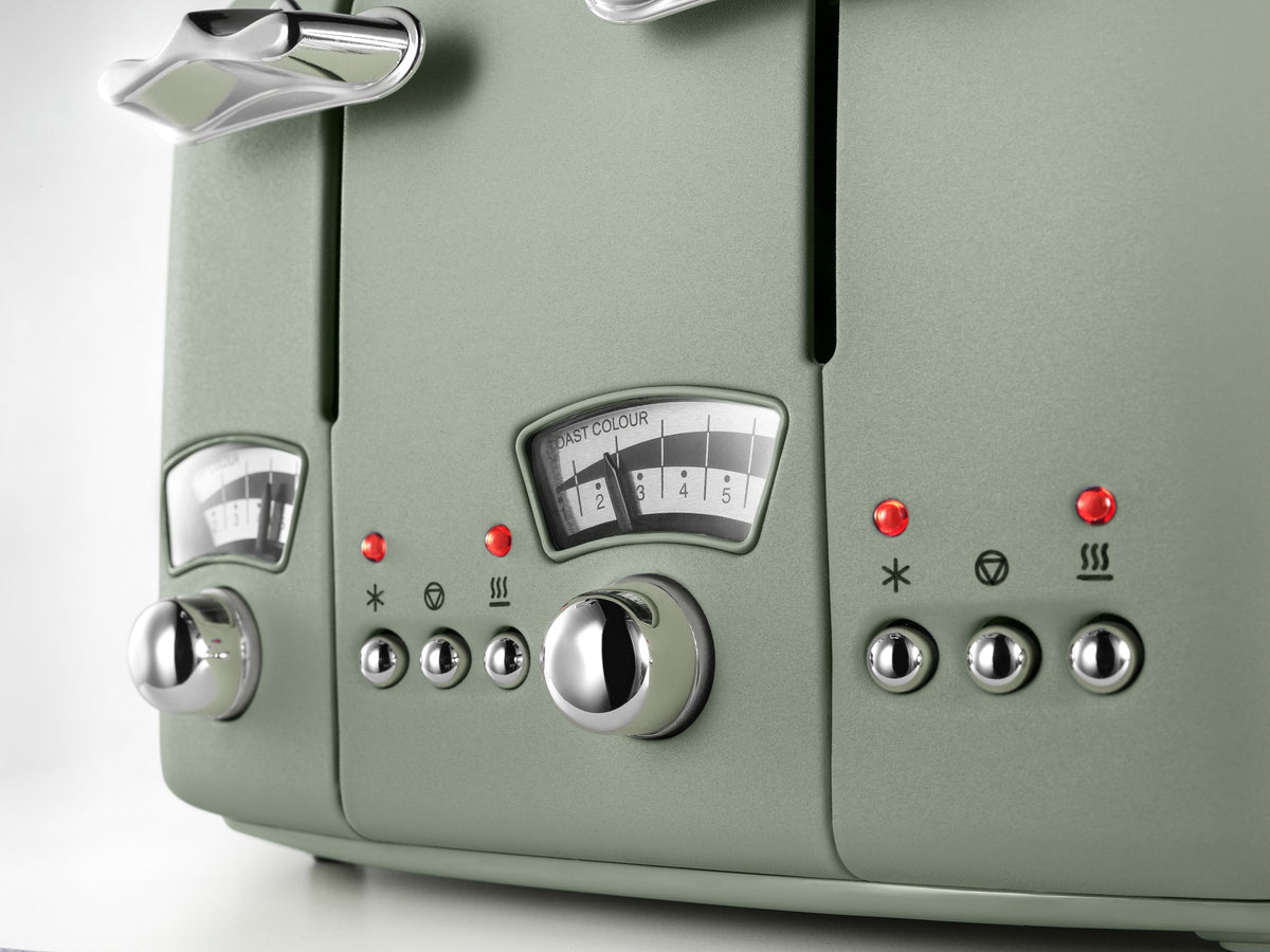 De'Longhi Argento Flora 4 Slice Toaster - Green - browning dials and function buttons close-up