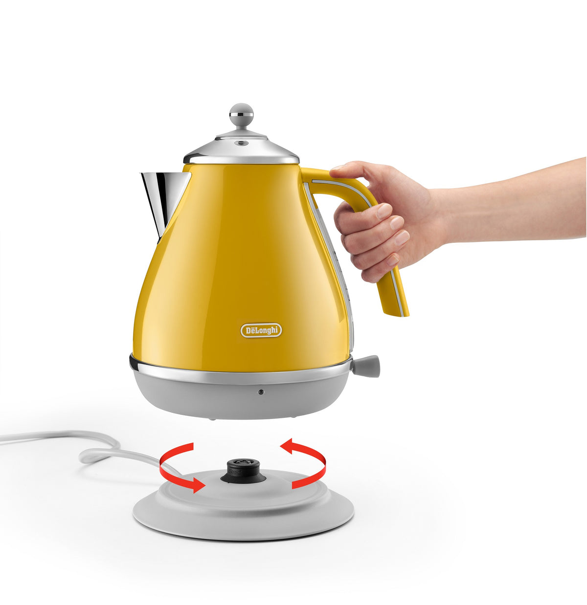 De'Longhi Icona Capitals Kettle - Yellow - lifting off the 360-degree swivel base