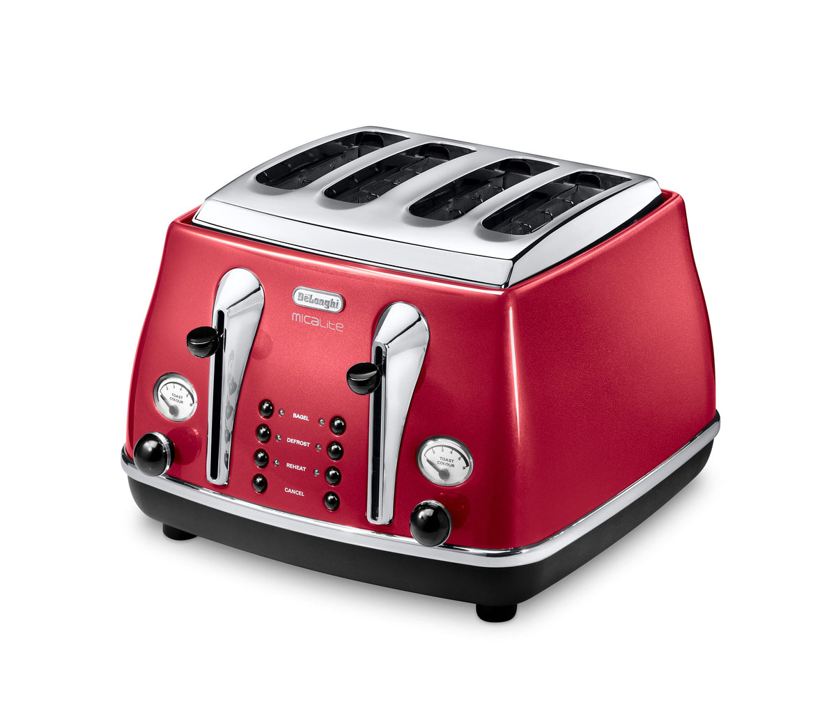 De'Longhi 4 Slice Toaster - Red - angled view with 4 slots