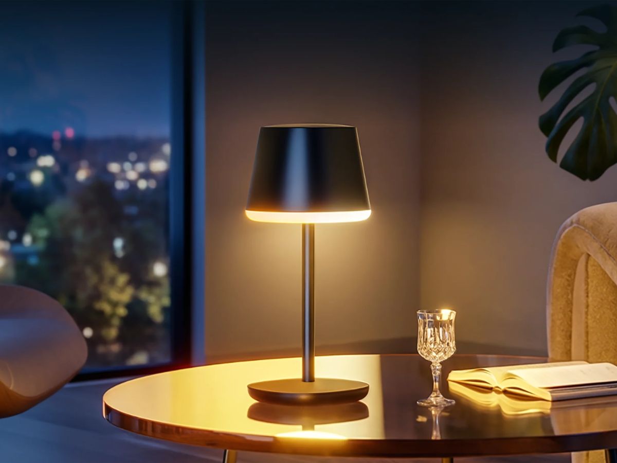 Govee Table Lamp Classic Cordless Smart Table Lamp Black product image