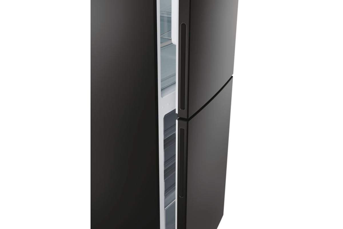 Hoover H-Fridge 300 252L 50/50 Fridge Freezer - Black - product view