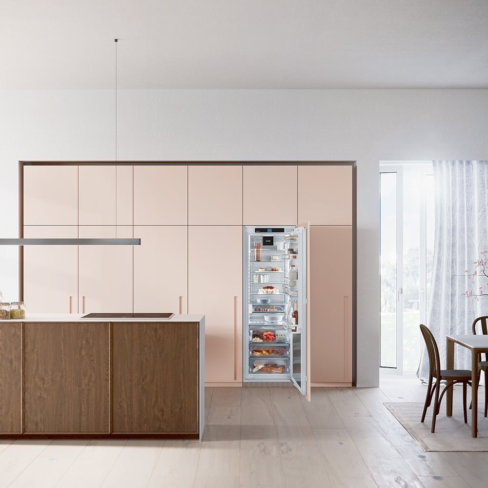 Liebherr IRBci 5180 Peak BioFresh 296 L Integrated Larder Fridge | Fully Built‑In – view 3